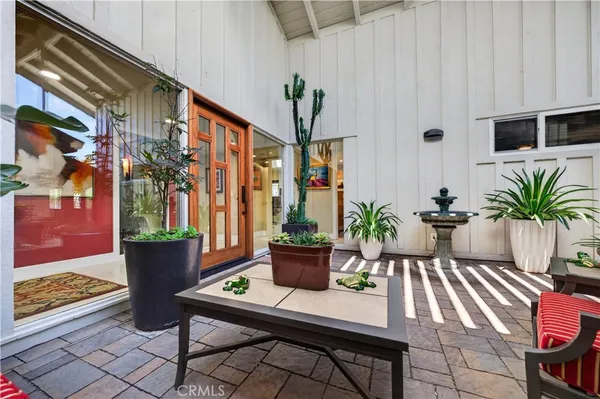 $2,095,000 | 4225 North Virginia Vista, Long Beach, CA 90807