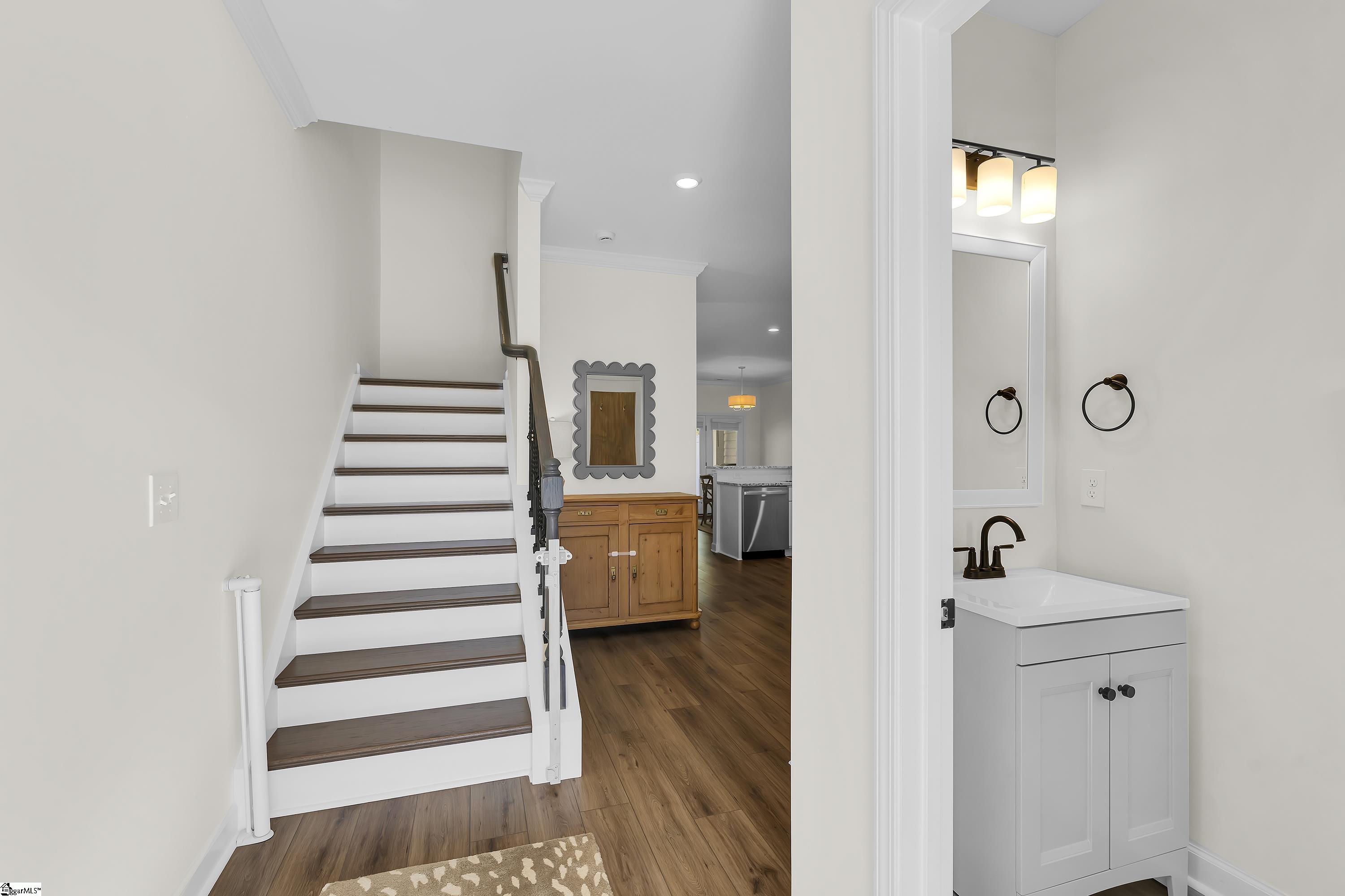 365 Nettle Lane Greenville, SC 29607 - Photo 8 of 27