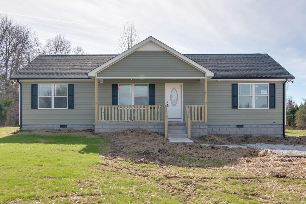 992 Hooper Road Charlotte, TN 37036 - Photo 2 of 24 Gallery Image 2