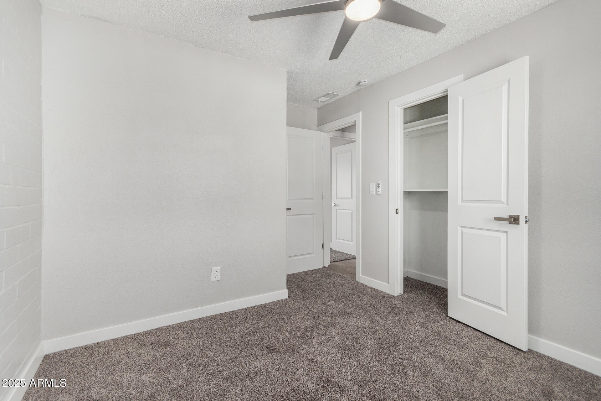 3933 West Nancy Lane Phoenix, AZ 85041 - Photo 25 of 33 24 - Nancy