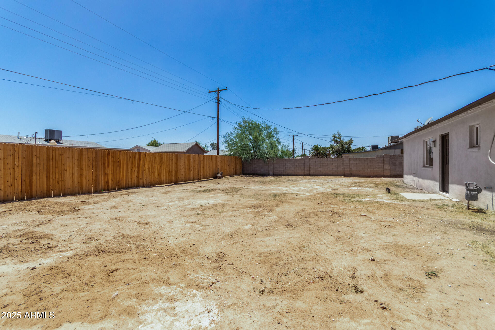 3933 West Nancy Lane Phoenix, AZ 85041 - Photo 32 of 33 32 - Nancy