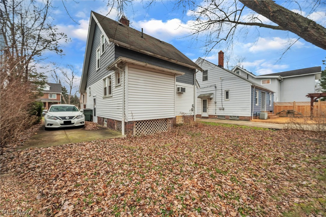 1536 Felton Road South Euclid, OH 44121 - Photo 23 of 25