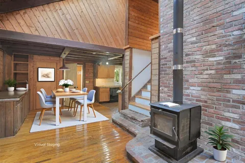 $950,000 | 25 Vineyard Meadow Farms Road, West Tisbury, MA 02568