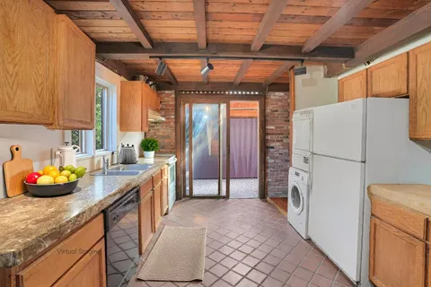 $950,000 | 25 Vineyard Meadow Farms Road, West Tisbury, MA 02568