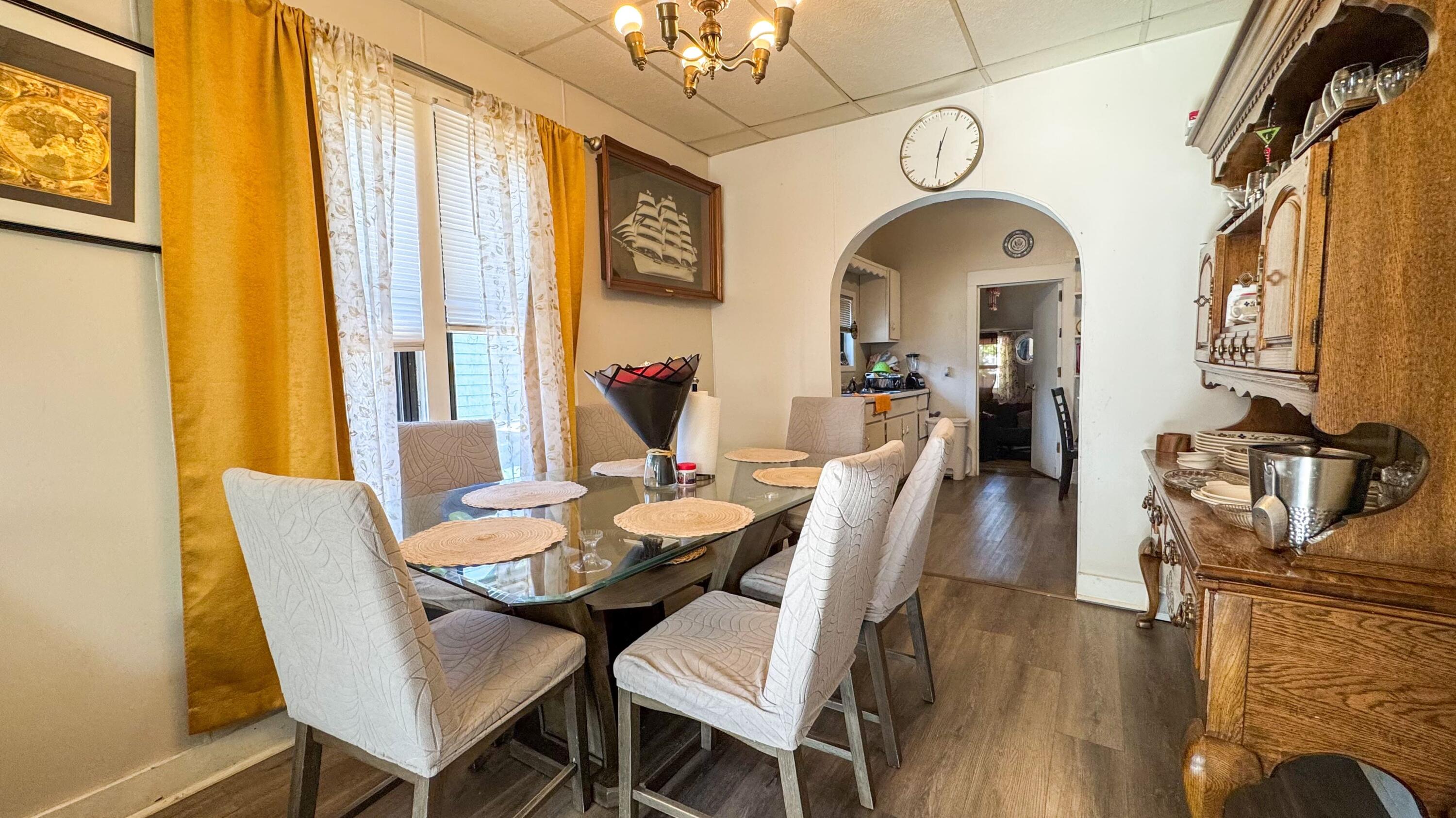 1332 South Memorial Drive Racine, WI 53403 - Photo 7 of 22 Dining Room