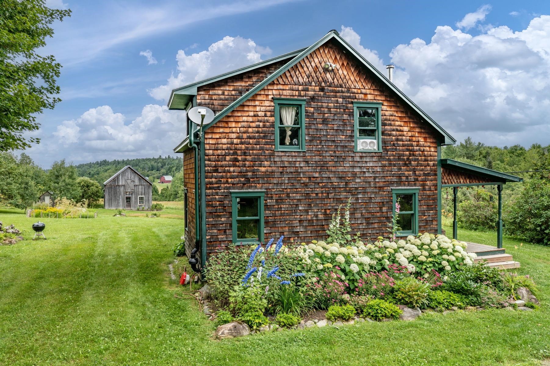 1076 Brown Hill Road Elmore, VT 05680 - Photo 5 of 43 Gallery Image 5