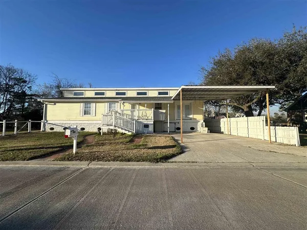 $170,000 | 408 East Krause Street, Westlake, LA 70669