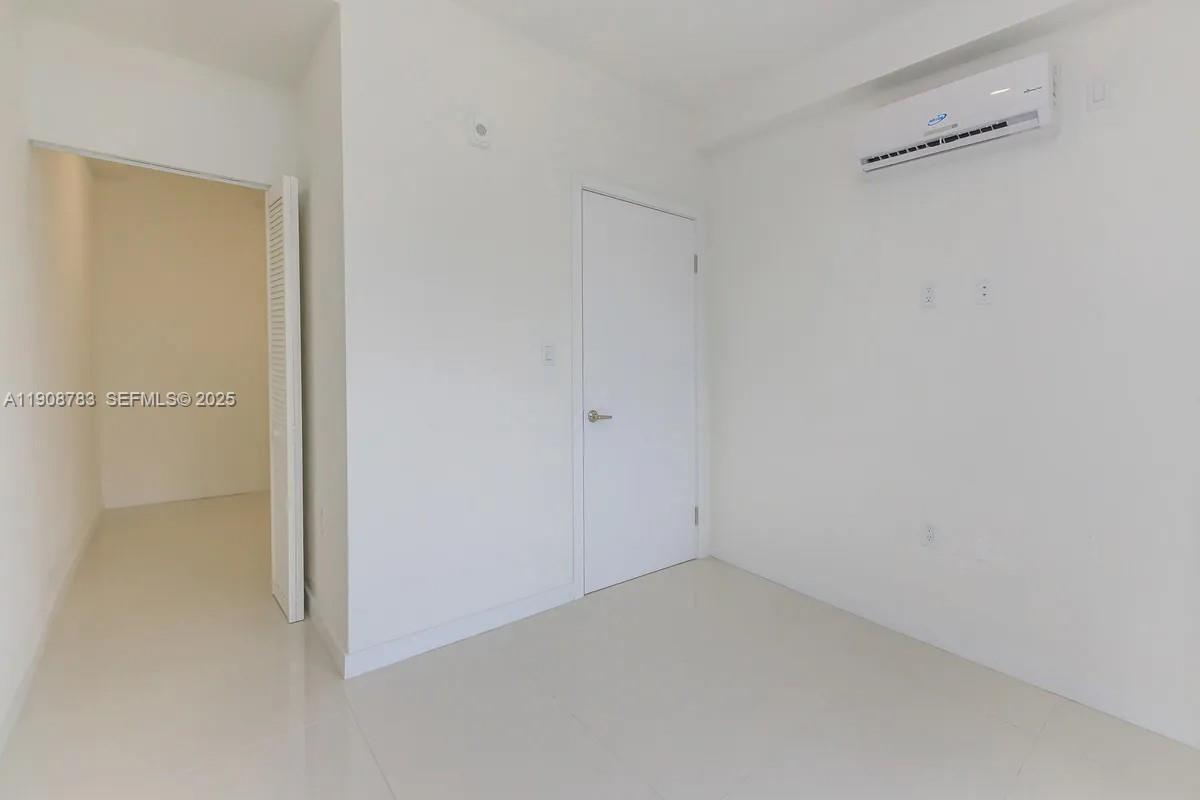 25850 Southwest 140th Court, Unit 7506 Homestead, FL 33032 - Photo 6 of 24 a view of small space