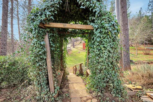 $399,000 | 14872 Vavassuer Way, Brownsville, CA 95919