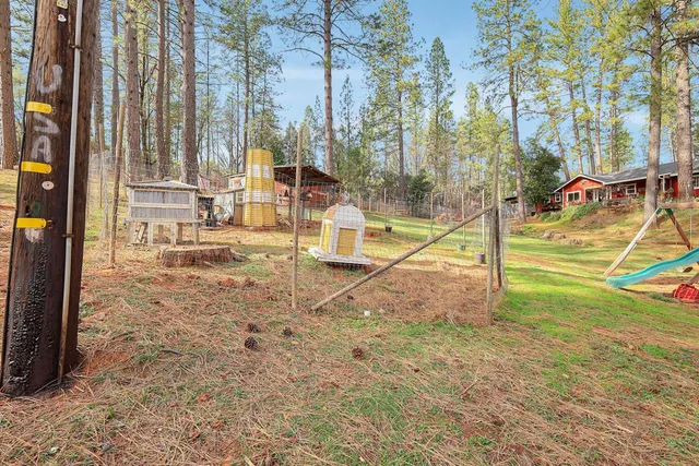 $399,000 | 14872 Vavassuer Way, Brownsville, CA 95919