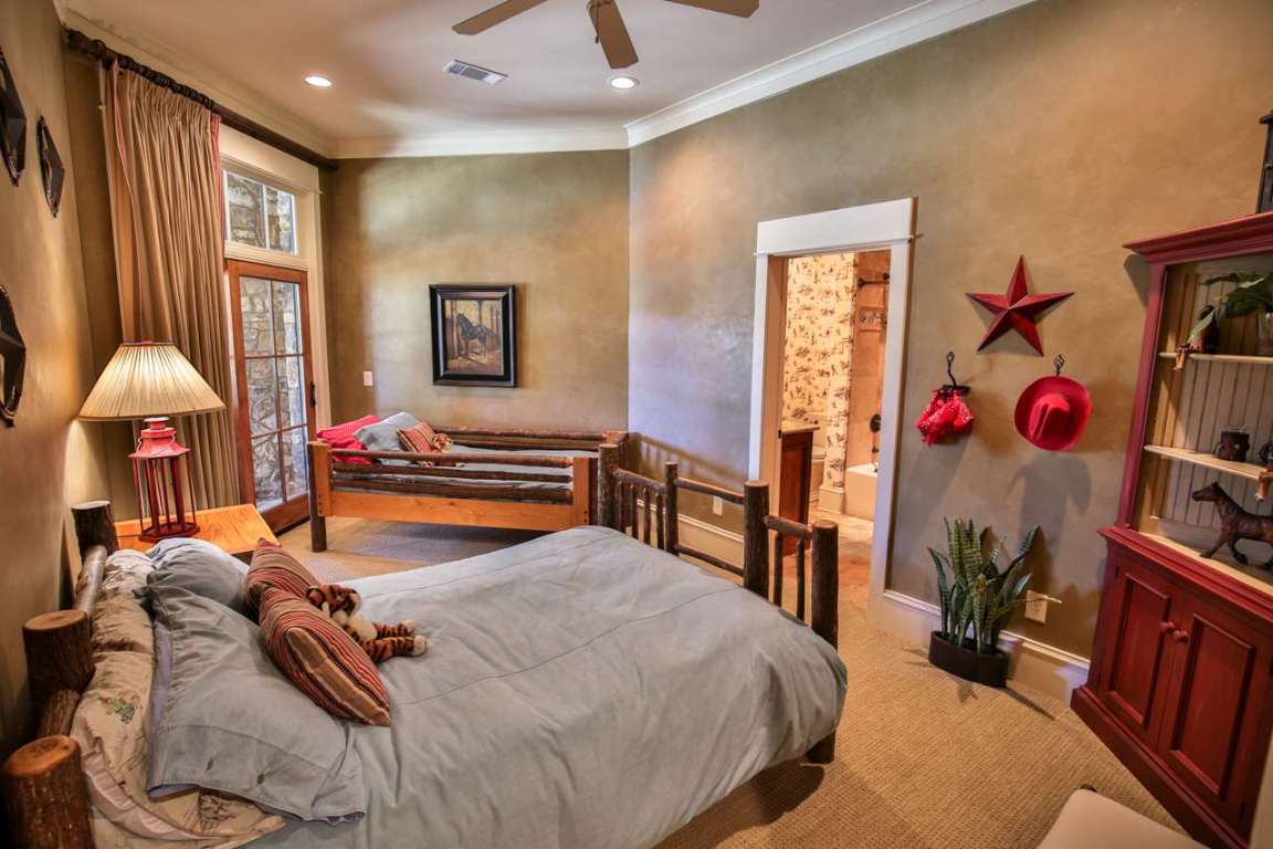 440 Augusta Way Sunset, SC 29685 - Photo 25 of 35 Gallery Image 25