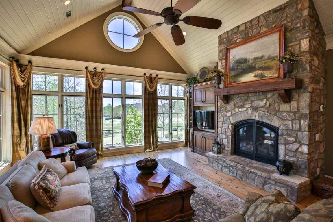 440 Augusta Way Sunset, SC 29685 - Photo 4 of 35 Gallery Image 4