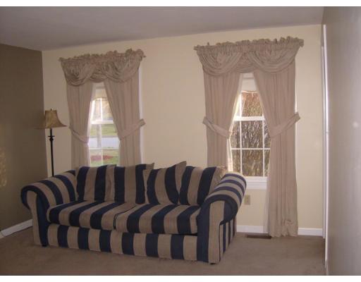 30 Turtle Hill Road Dracut, MA 01826 - Photo 7 of 19 Gallery Image 7