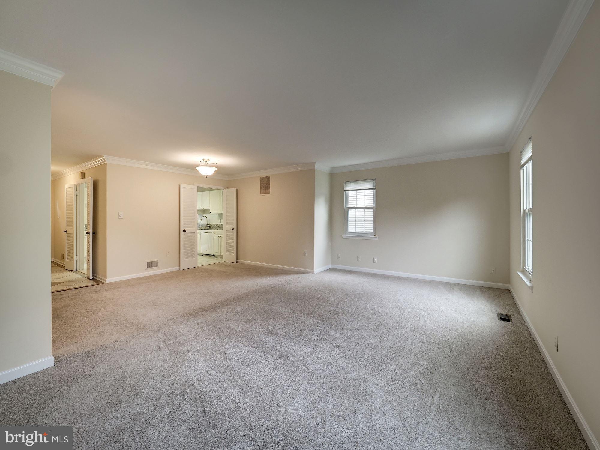 3815 Ferrara Drive Silver Spring, MD 20906 - Photo 11 of 39 Living Room