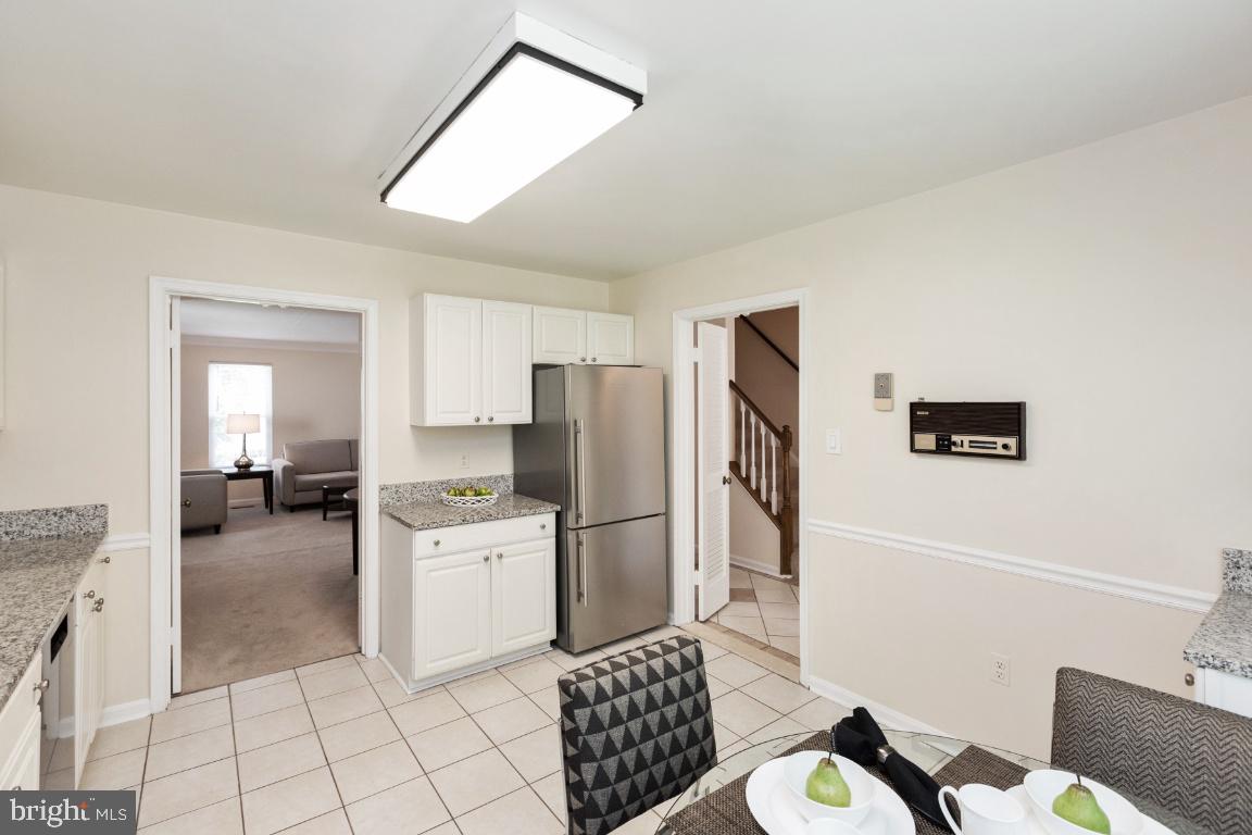 3815 Ferrara Drive Silver Spring, MD 20906 - Photo 7 of 39