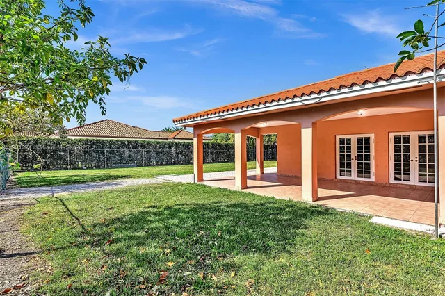 $3,500,000 | 279 Northwest 119th Avenue, Miami, FL 33182