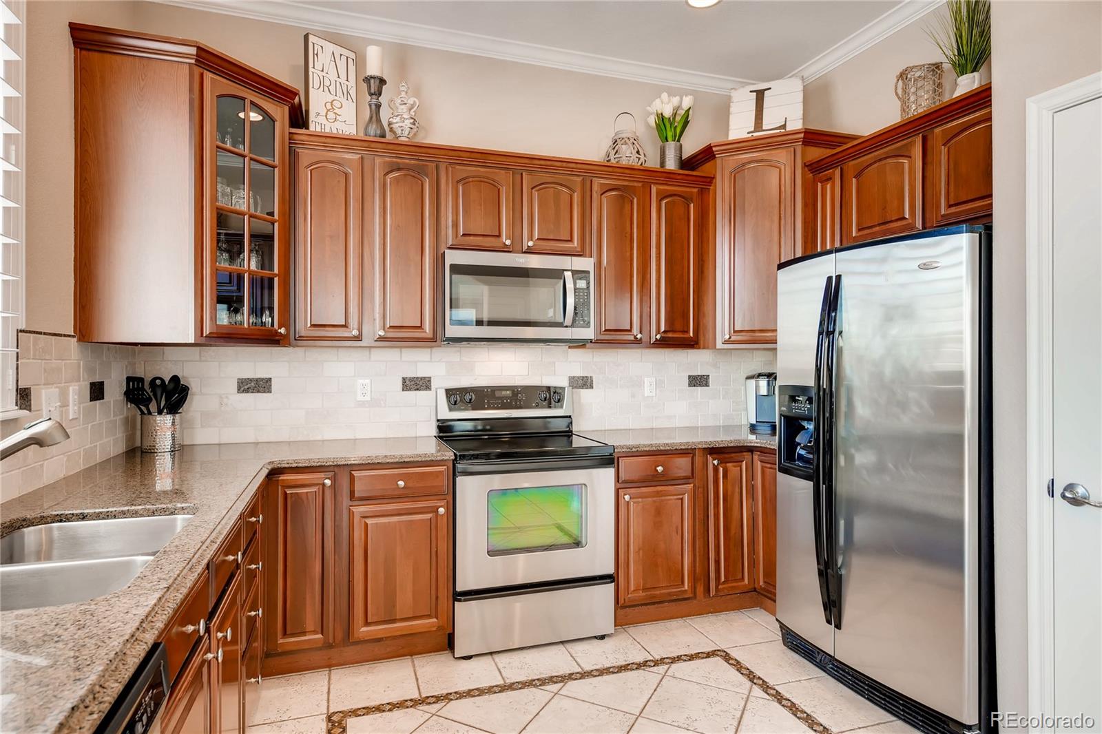 3130 Redhaven Way Highlands Ranch, CO 80126 - Photo 11 of 35 Gallery Image 11