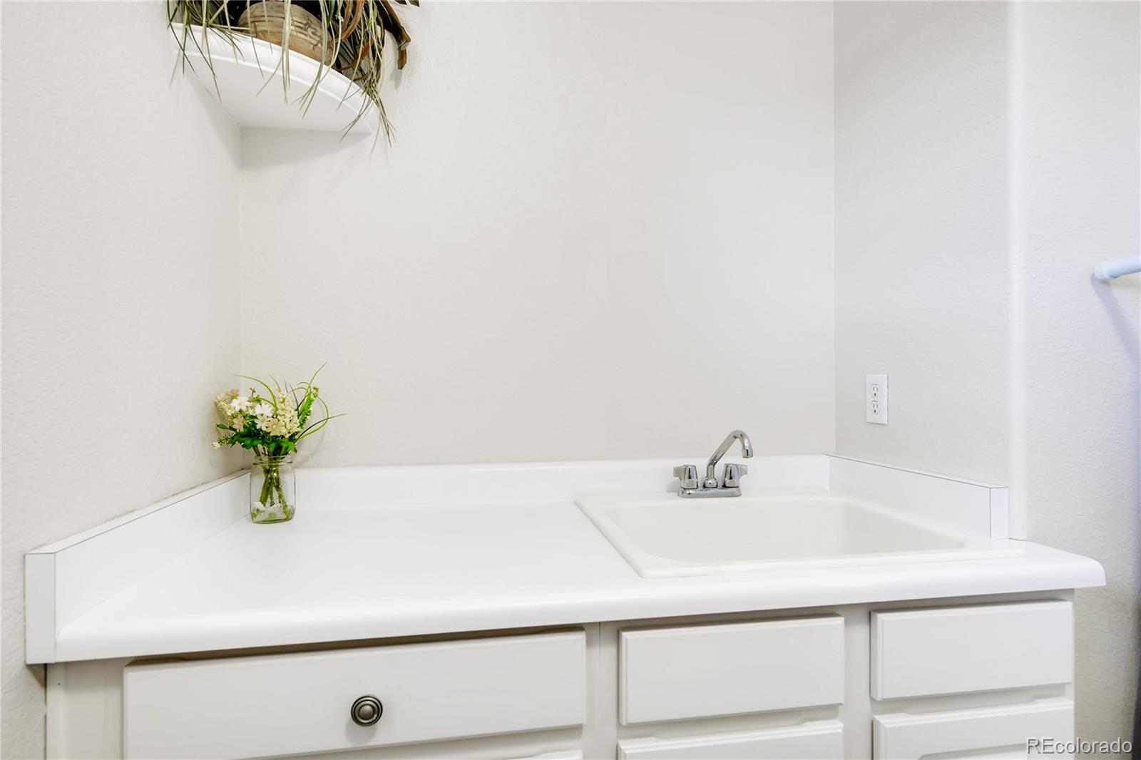 3130 Redhaven Way Highlands Ranch, CO 80126 - Photo 28 of 35 Gallery Image 28
