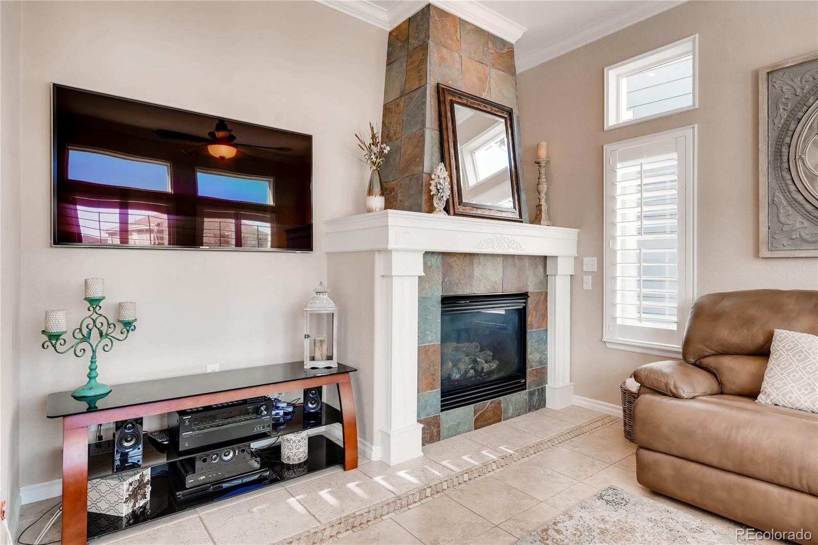 3130 Redhaven Way Highlands Ranch, CO 80126 - Photo 6 of 35 Gallery Image 6