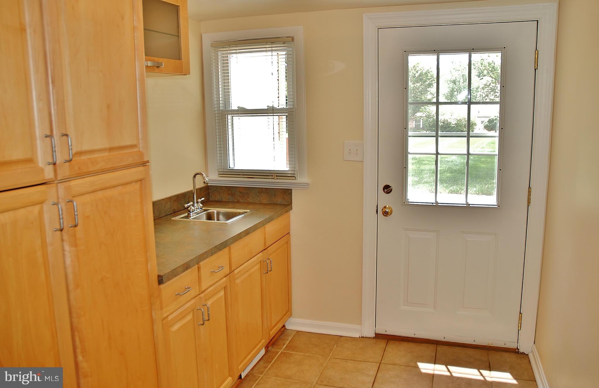 715 Winhall Way Silver Spring, MD 20904 - Photo 14 of 30 Interior (General)