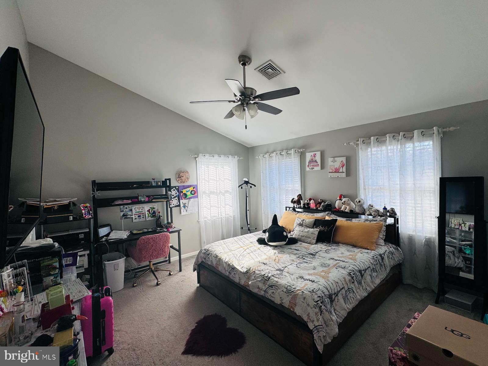 55 Eraser Road Moorestown, NJ 08057 - Photo 4 of 14 Master bedroom