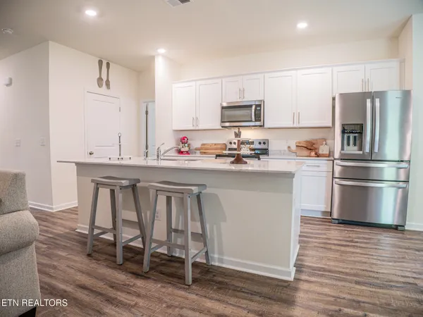$395,000 | 142 Thistle Drive, Bluff City, TN 37618