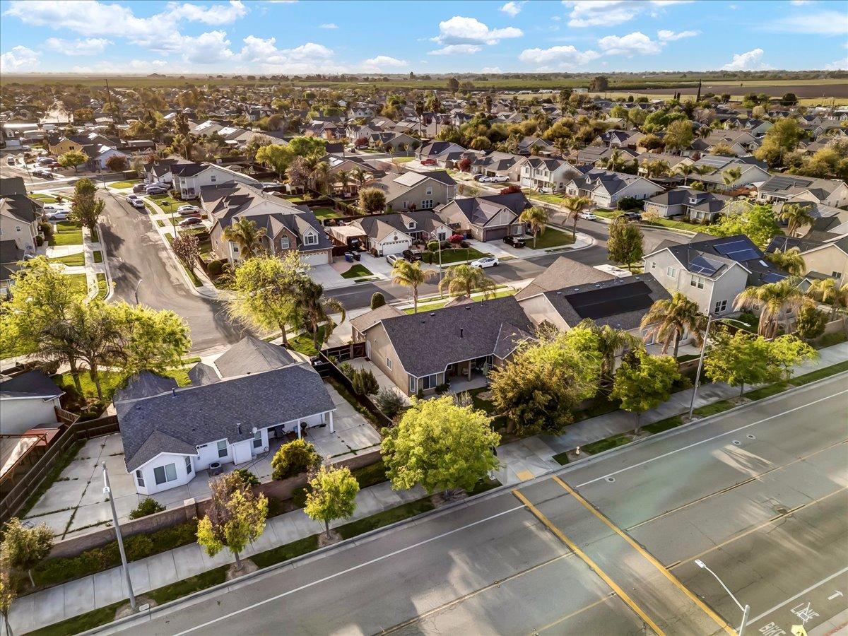 952 Privilege Way Lemoore, CA 93245 - Photo 21 of 23