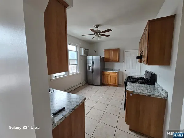 $2,700 | 133 William Street, Clifton, NJ 07014
