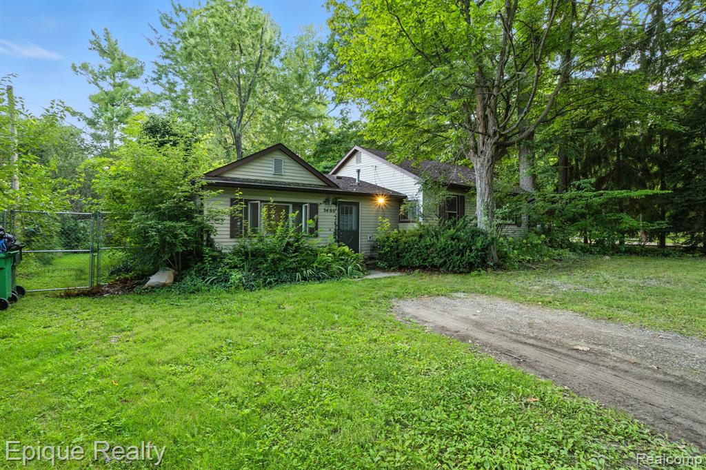 3480 Hazelton Avenue Rochester Hills, MI 48307 - Photo 3 of 20
