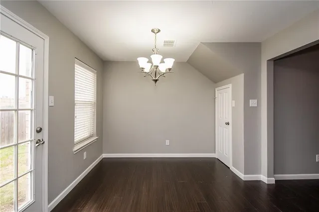 $1,695 | 926 Walnut Street, Burleson, TX 76028