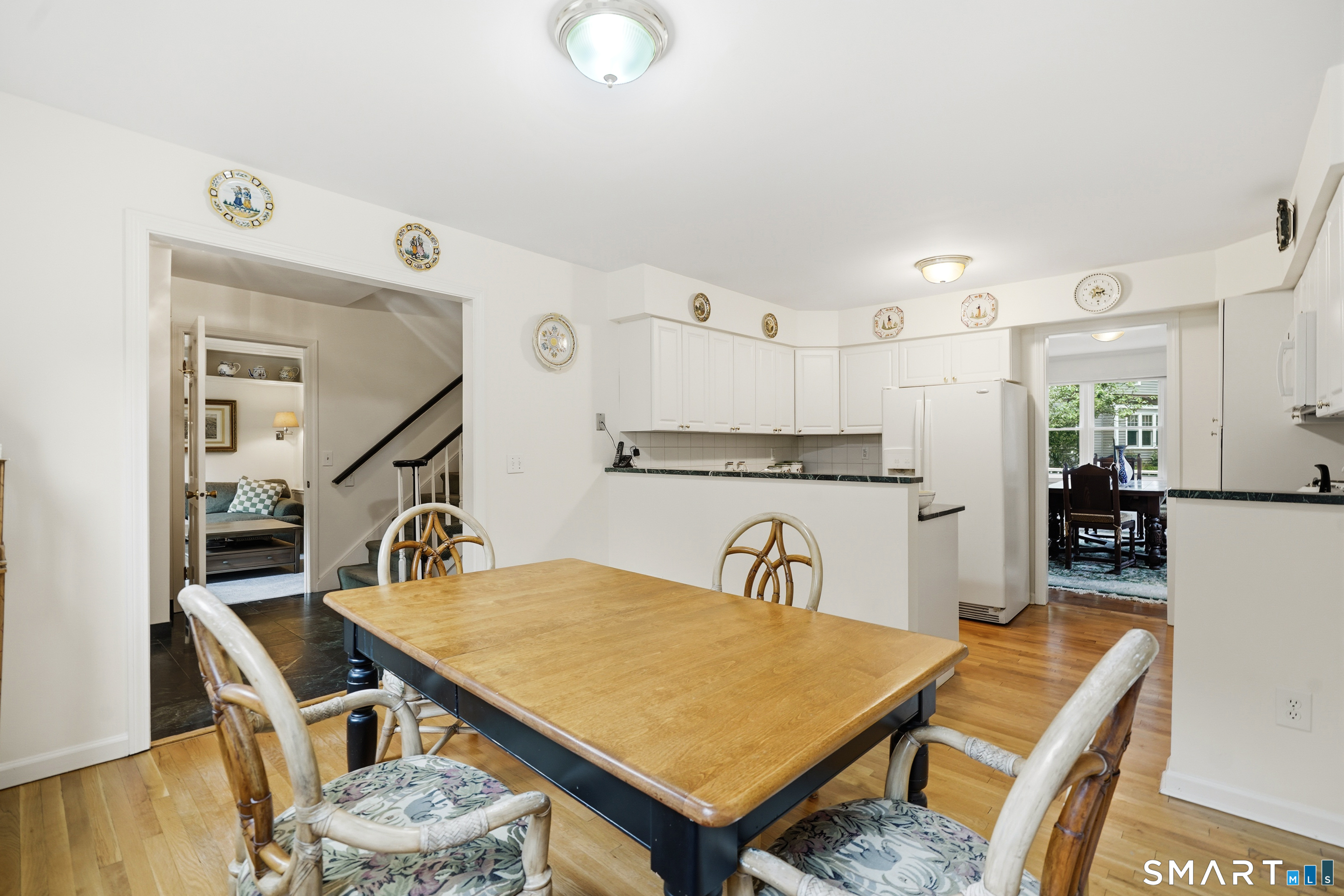 19 Georgetowne North Greenwich, CT 06831 - Photo 4 of 29