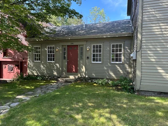 $524,900 | 298 2nd New Hampshire Turnpike, Unit 10038000, Hillsborough, NH 03244