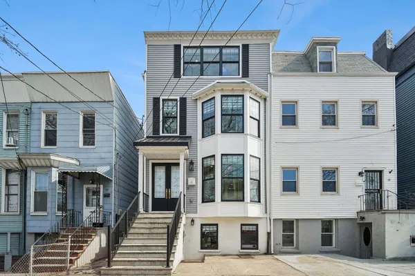$1,895,000 | 20 Elizabeth Street, Jersey City, NJ 07306
