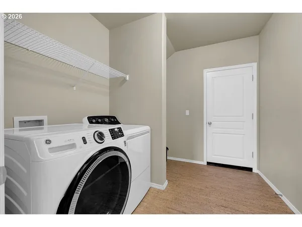 $497,500 | 654 North Garden Way, Eugene, OR 97401