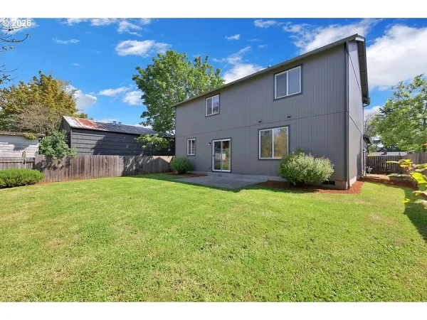 $497,500 | 654 North Garden Way, Eugene, OR 97401