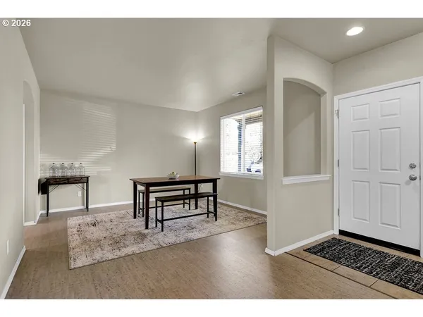 $497,500 | 654 North Garden Way, Eugene, OR 97401