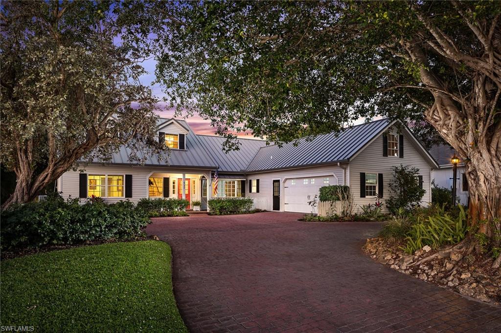 517 Devils Lane Naples, FL 34103 - Photo 2 of 13