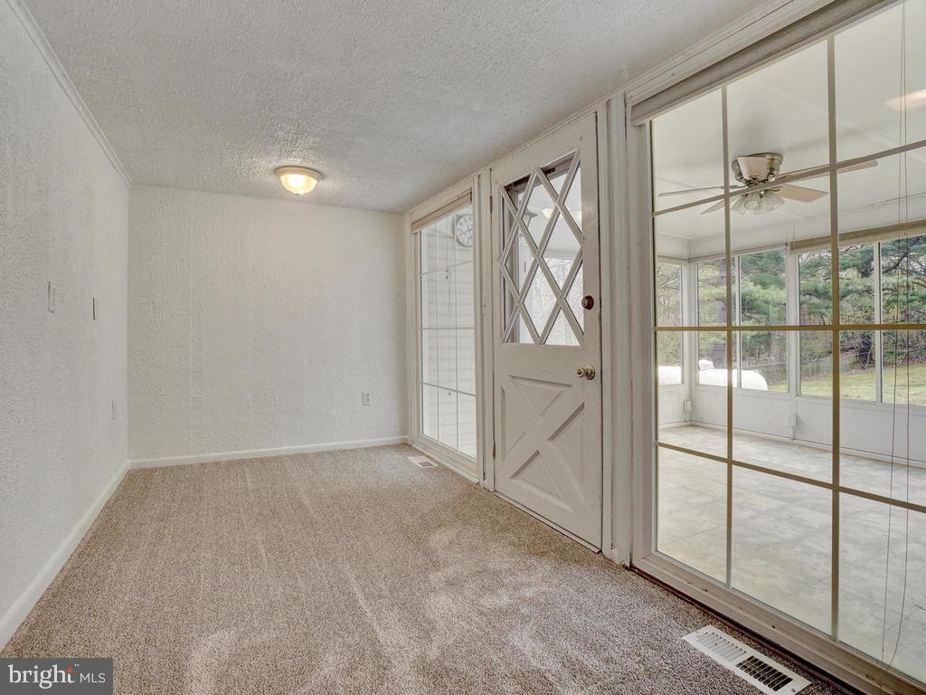 7153 Linganore Road New Market, MD 21774 - Photo 15 of 19 Gallery Image 15