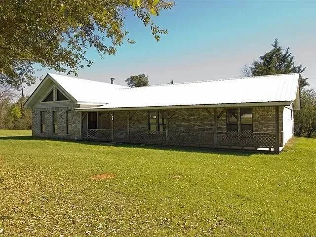$254,999 | 943 Highway 103, San Augustine, TX 75972