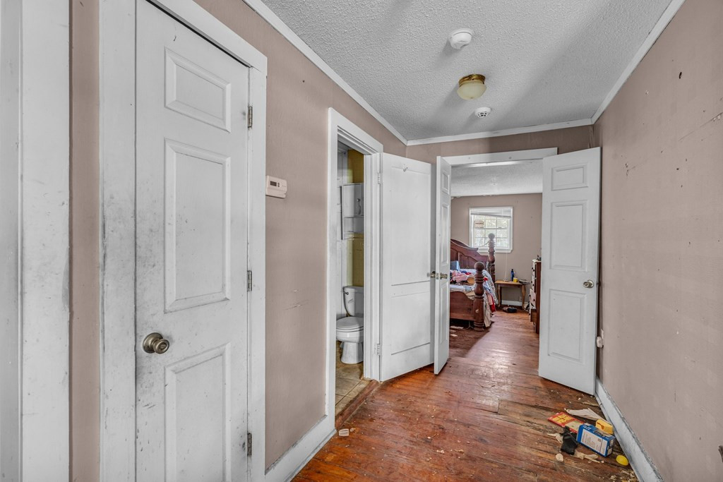 805 Howe Street McComb, MS 39648 - Photo 2 of 23 Photo 2