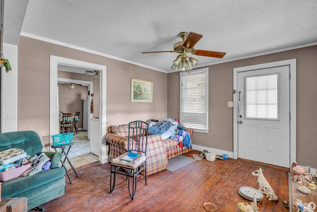 805 Howe Street McComb, MS 39648 - Photo 4 of 23 Photo 4