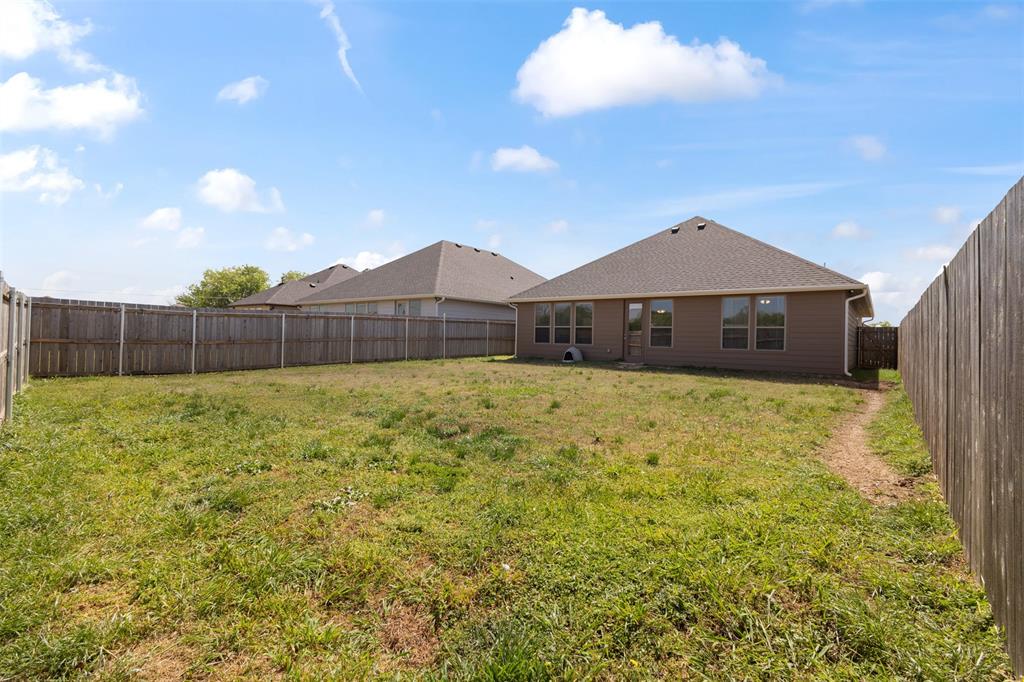 347 Preston Road Mabank, TX 75147 - Photo 29 of 31