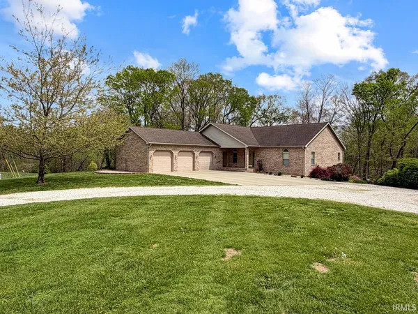 $699,900 | 847 West 450 South, Washington, IN 47501