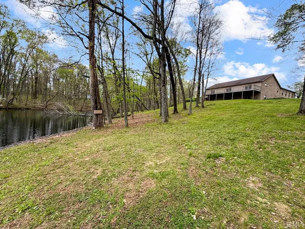 $699,900 | 847 West 450 South, Washington, IN 47501