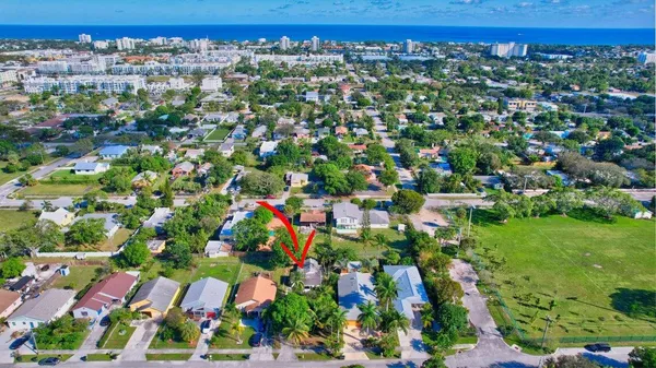 $4,500 | 237 Southwest 3rd Avenue, Delray Beach, FL 33444