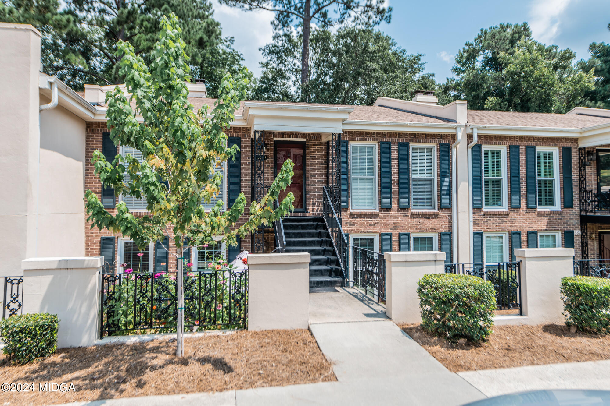 580 High Point N Road Macon, GA 31210 - Photo 2 of 36 Photo 2 - Front
