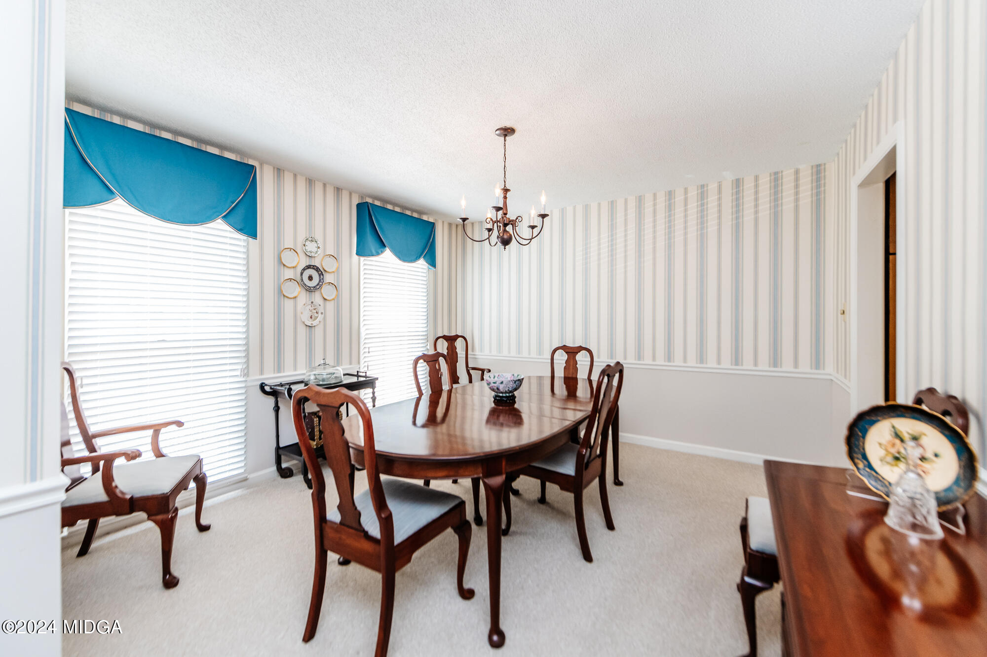 580 High Point N Road Macon, GA 31210 - Photo 4 of 36 Photo 4 - Dining Room