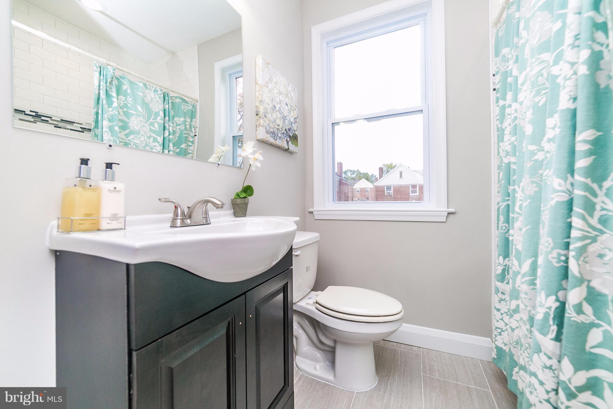 1611 Shadyside Road Baltimore, MD 21218 - Photo 22 of 30 Bath