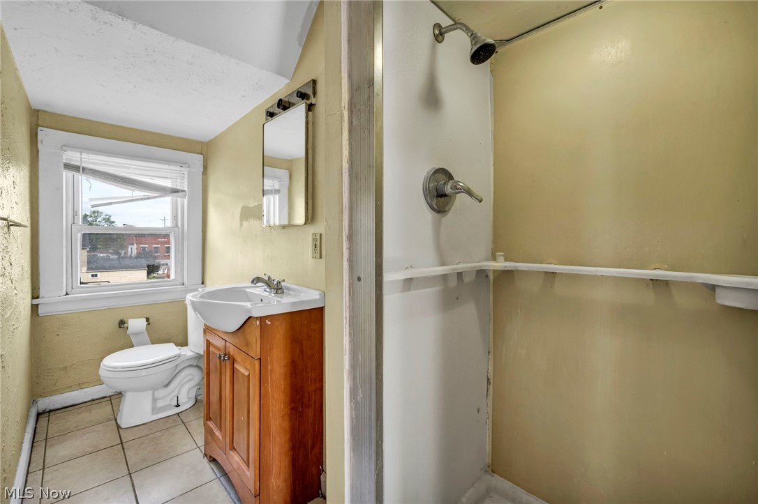 3408 Riverside Avenue Cleveland, OH 44109 - Photo 35 of 40