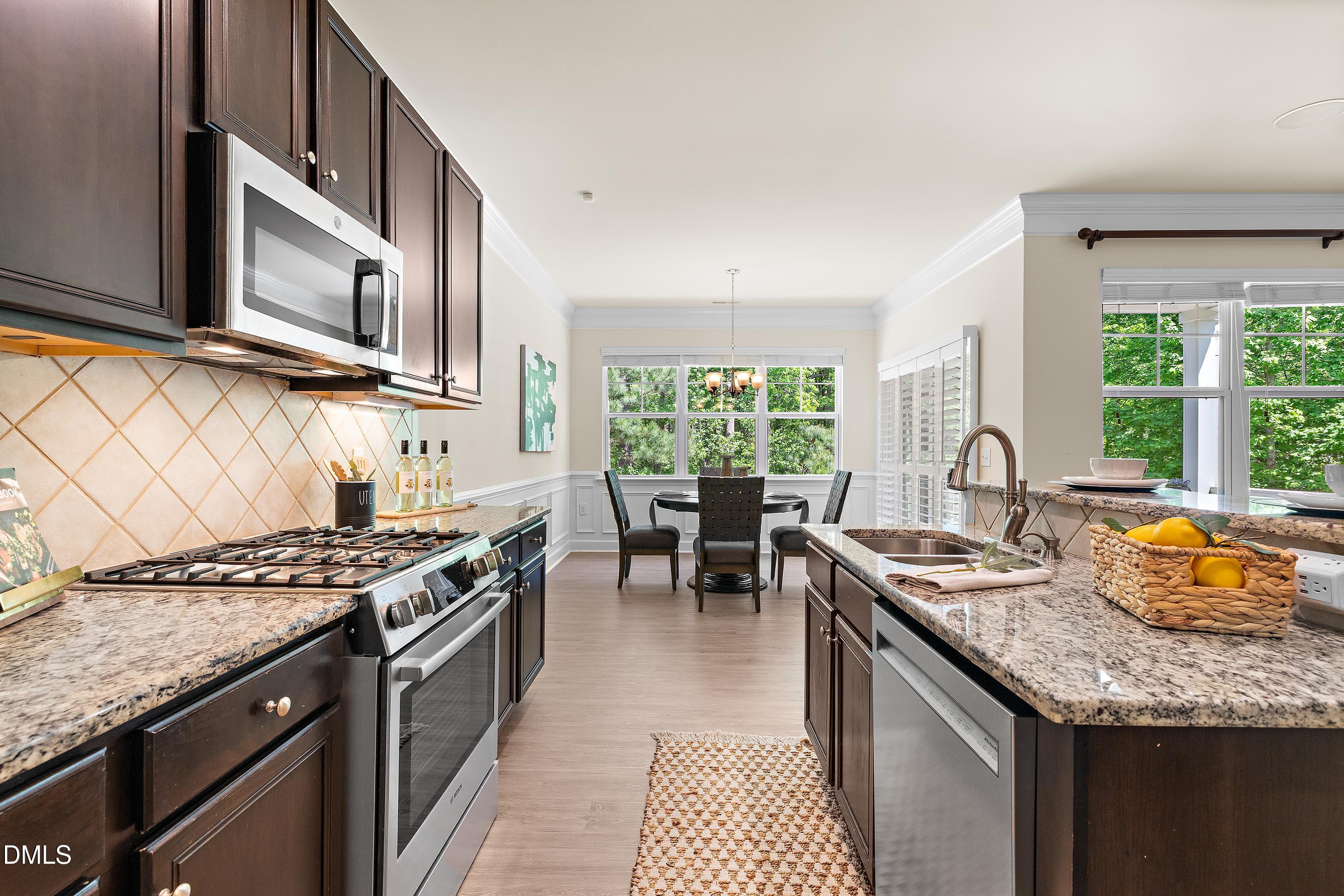 2063 Weston Green Loop Cary, NC 27513 - Photo 9 of 34 Kitchen pic 4
